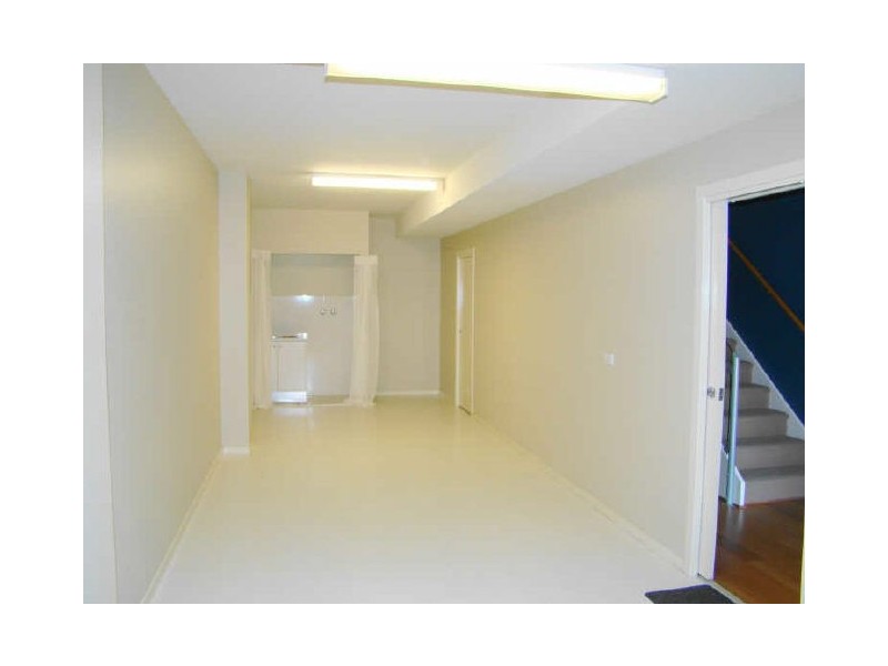 6 Azores Court, Mawson Lakes SA 5095