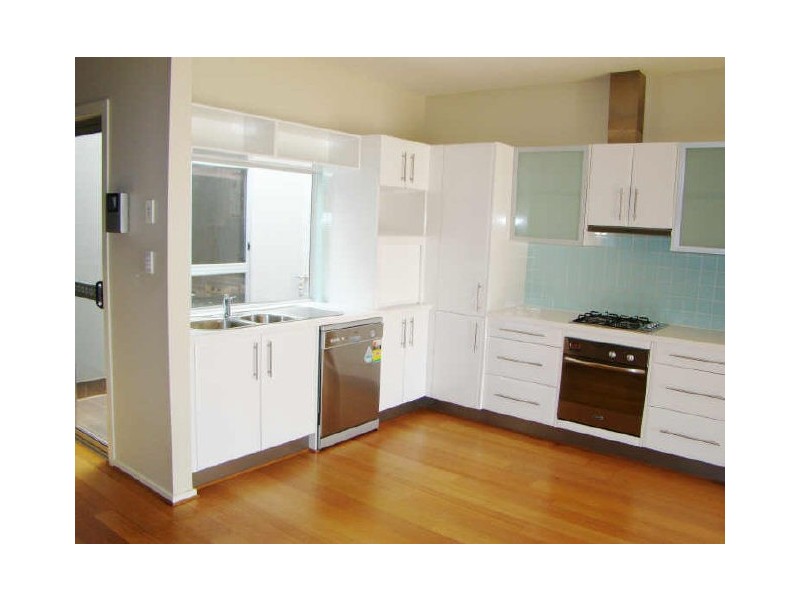 6 Azores Court, Mawson Lakes SA 5095