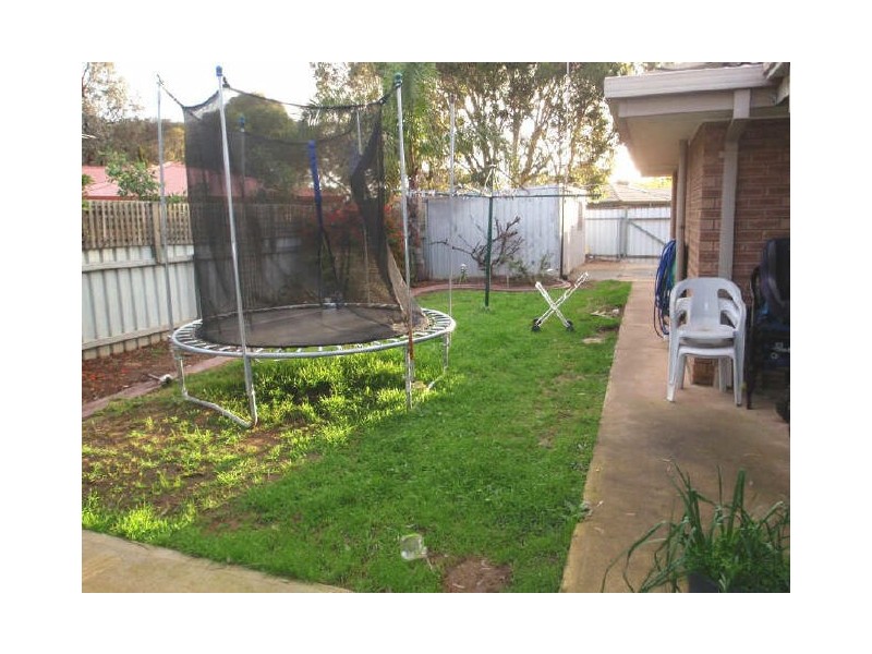 24 Niven Drive, Paralowie SA 5108