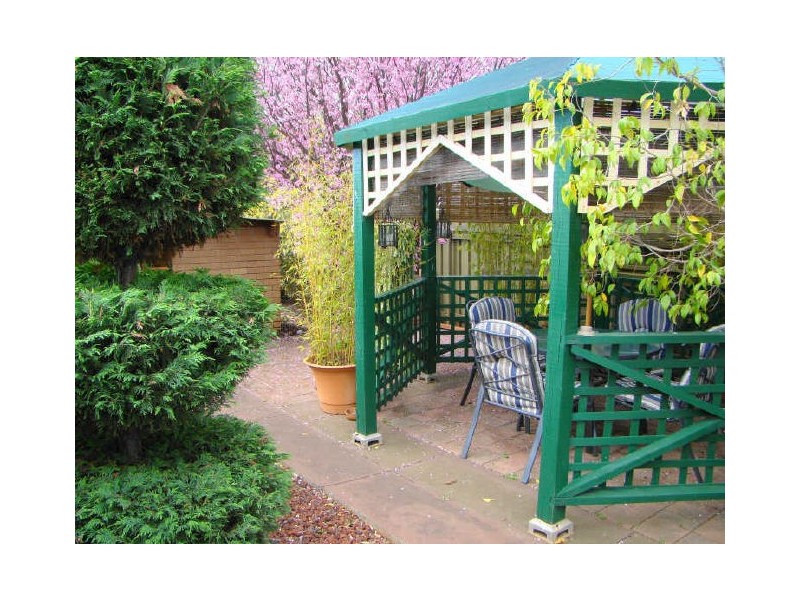 18 Henryk Drive, Hillbank SA 5112