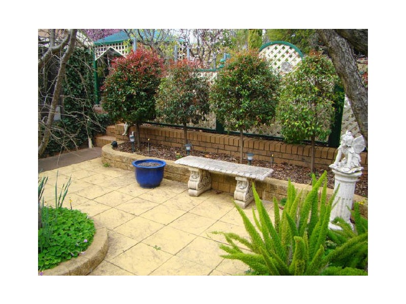 18 Henryk Drive, Hillbank SA 5112