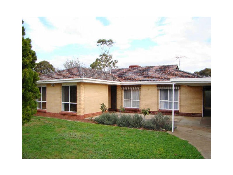 11 Charlton Drive, Salisbury East SA 5109