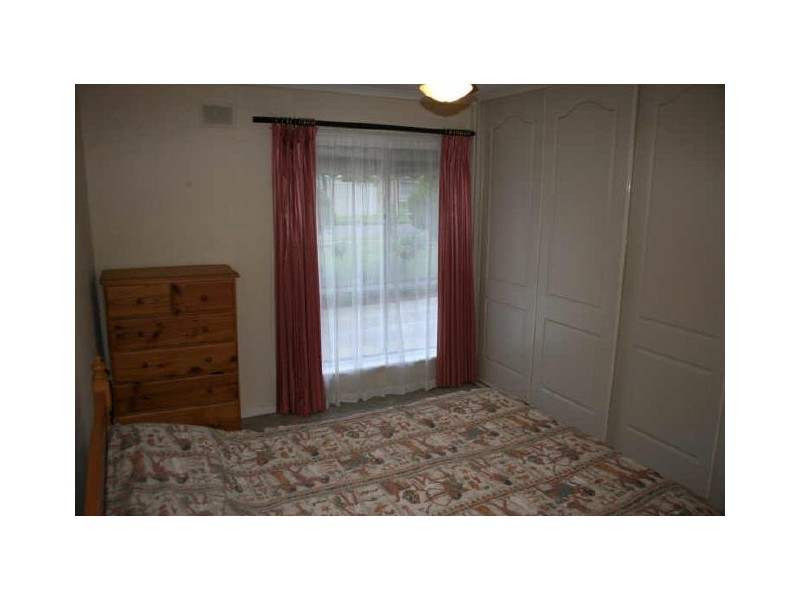 11 Charlton Drive, Salisbury East SA 5109