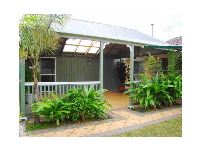 11 Charlton Drive, Salisbury East SA 5109