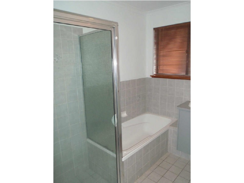 33 Casanor Crescent, Paralowie SA 5108