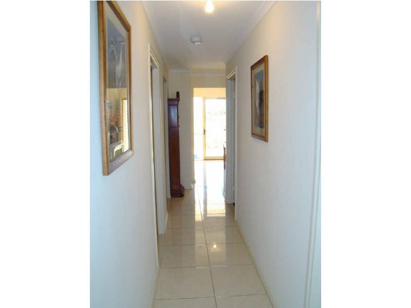 100 Springbank Boulevard, Burton SA 5110