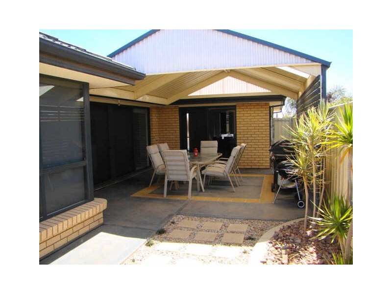 19 Heathpool Street, Burton SA 5110