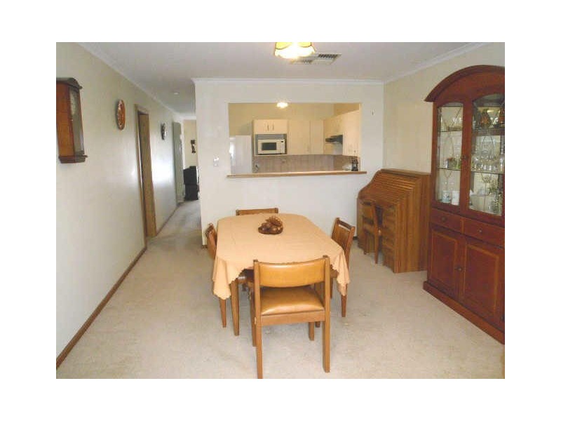 2/27 Carey Street, Salisbury SA 5108