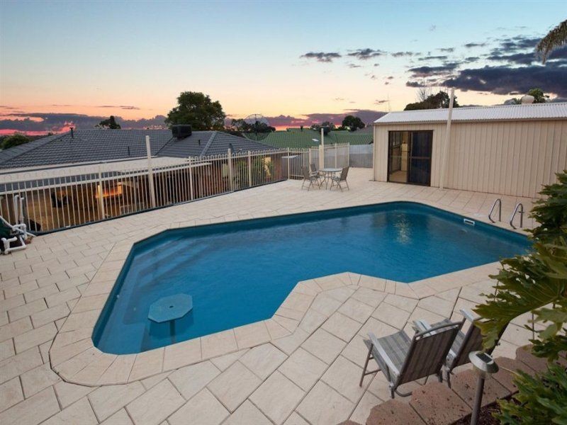 15 Kosmina Avenue, Hillbank SA 5112
