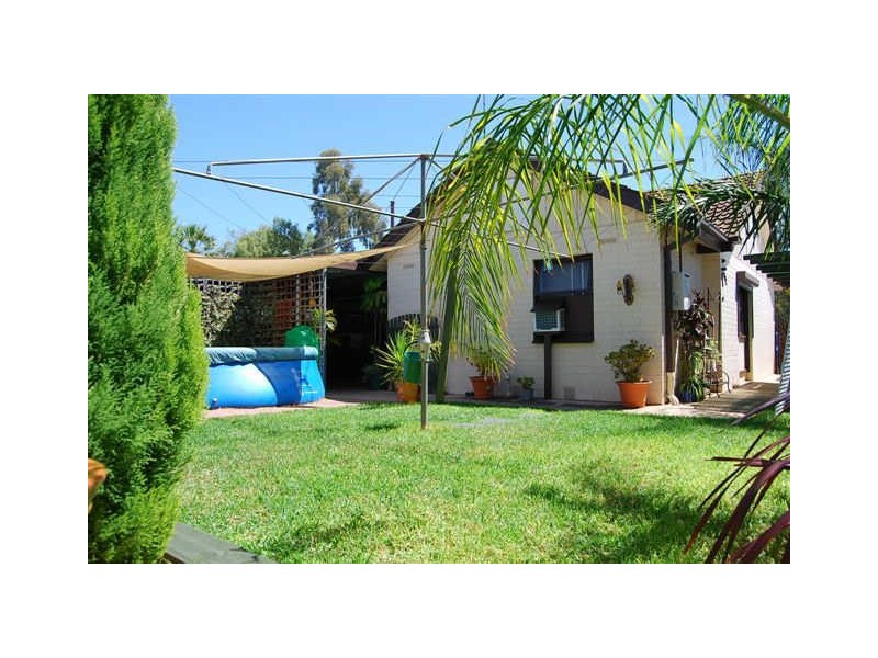 28 Caruso Crescent, Brahma Lodge SA 5109
