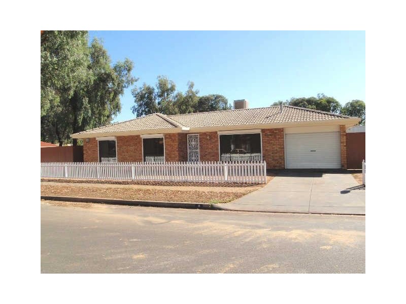 9 Nile Street, Paralowie SA 5108