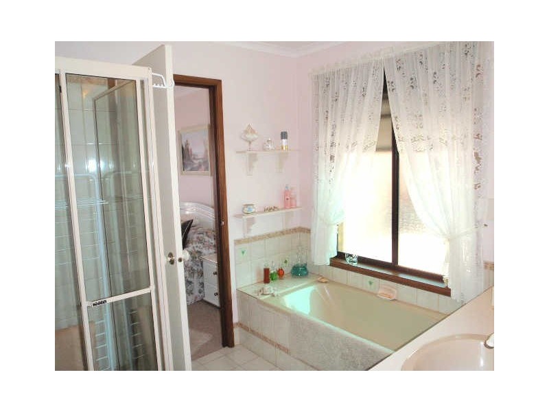 4 Hurley Court, Wynn Vale SA 5127