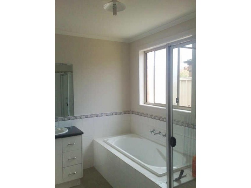 6 Queen Street, Paralowie SA 5108