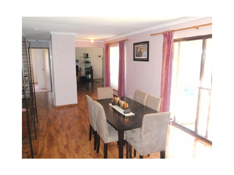 9 General Drive, Paralowie SA 5108
