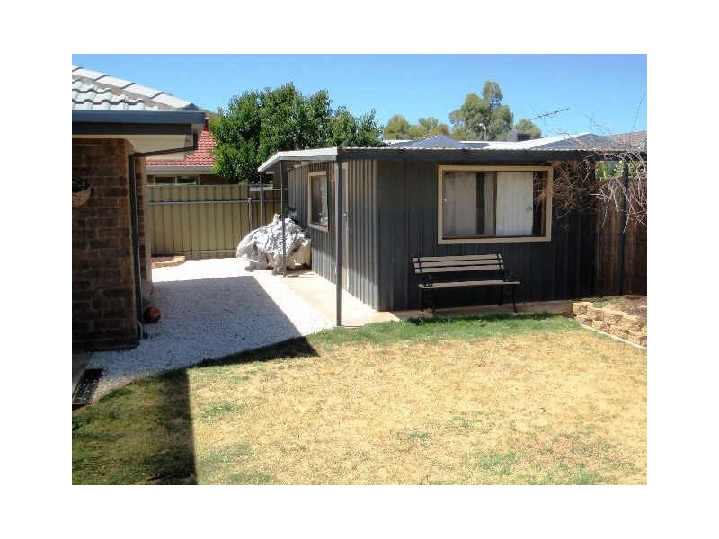 9 General Drive, Paralowie SA 5108