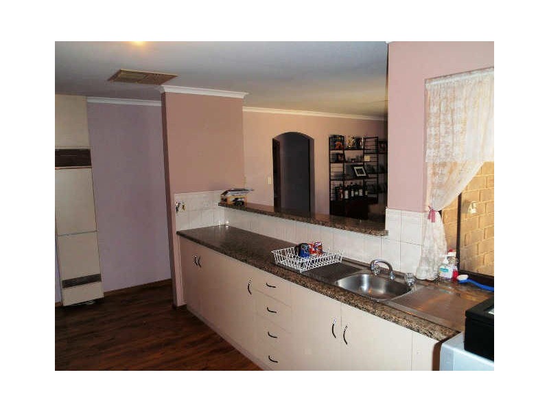9 General Drive, Paralowie SA 5108