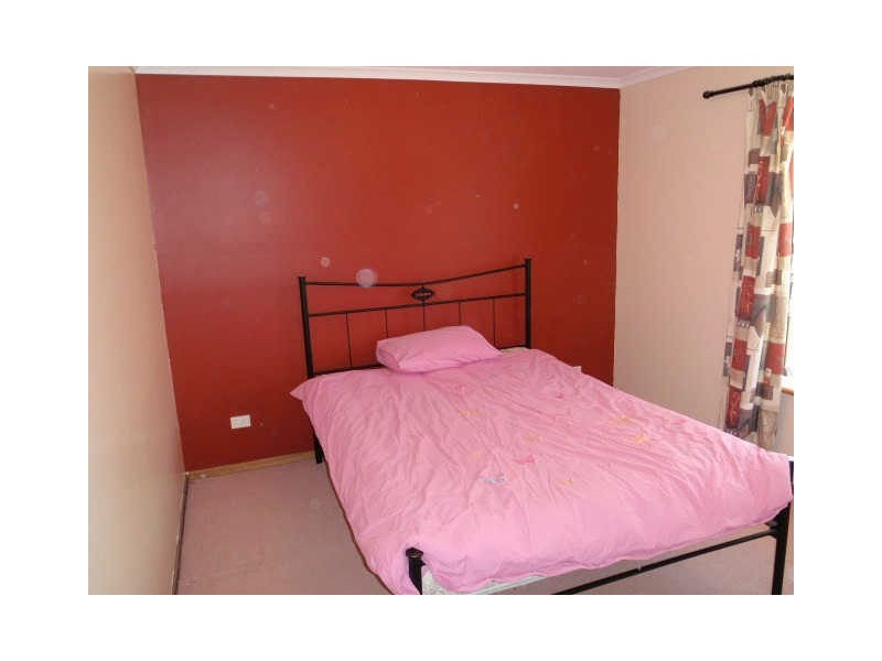 9 General Drive, Paralowie SA 5108