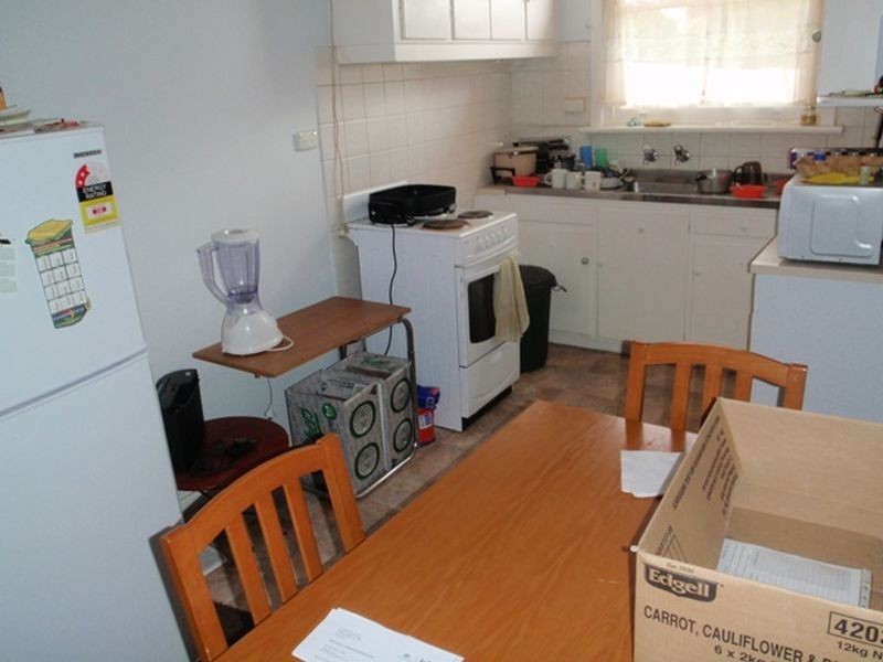 8 Dayman Street, Elizabeth Park SA 5113