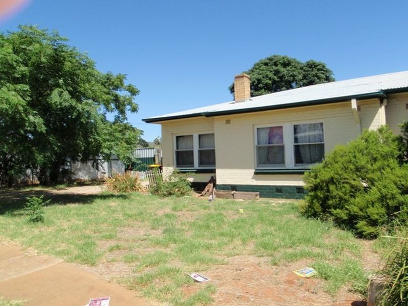 8 Dayman Street, Elizabeth Park SA 5113