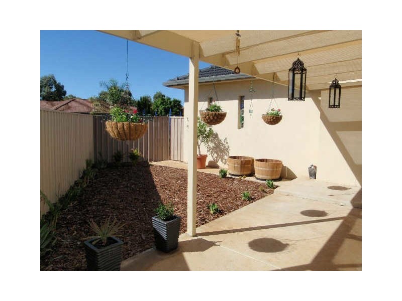 19 Holden Court, Paralowie SA 5108