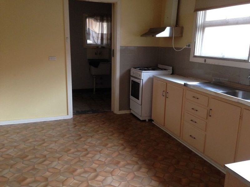 14 Lilka Street, Enfield SA 5085