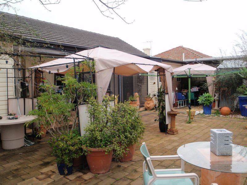 93 Seventh Avenue, St Morris SA 5068