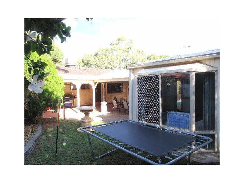 23 Hendrix Crescent, Paralowie SA 5108