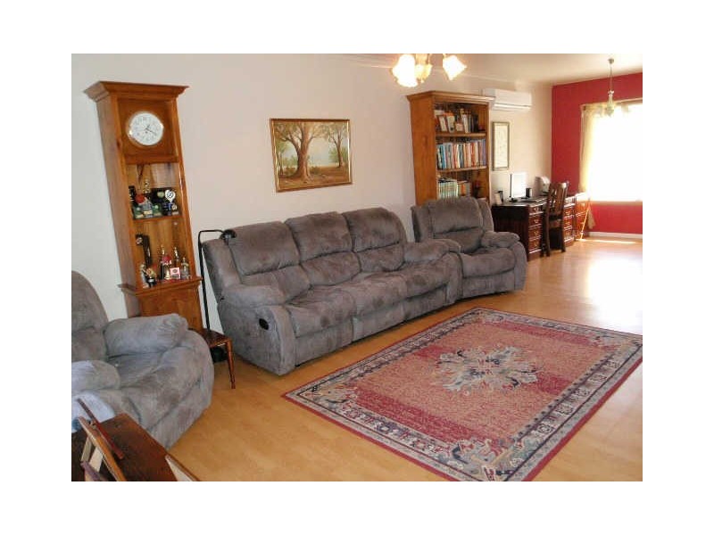 8 Hale Court, Greenwith SA 5125