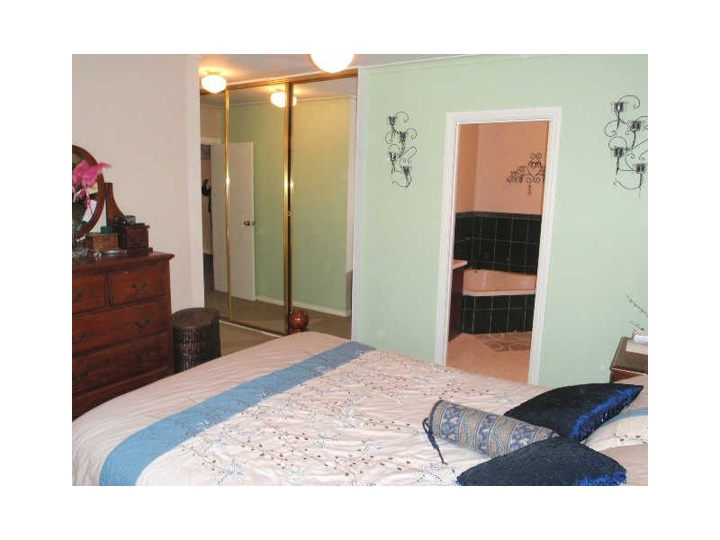 8 Hale Court, Greenwith SA 5125