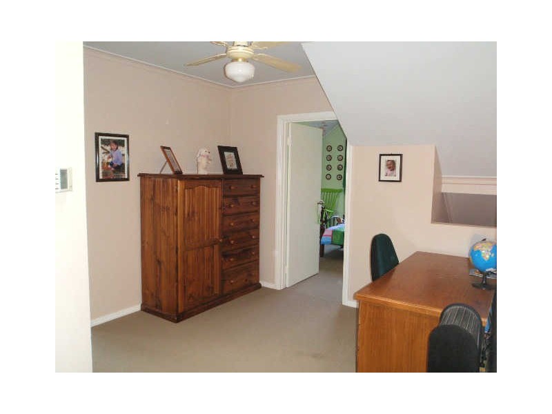 8 Hale Court, Greenwith SA 5125