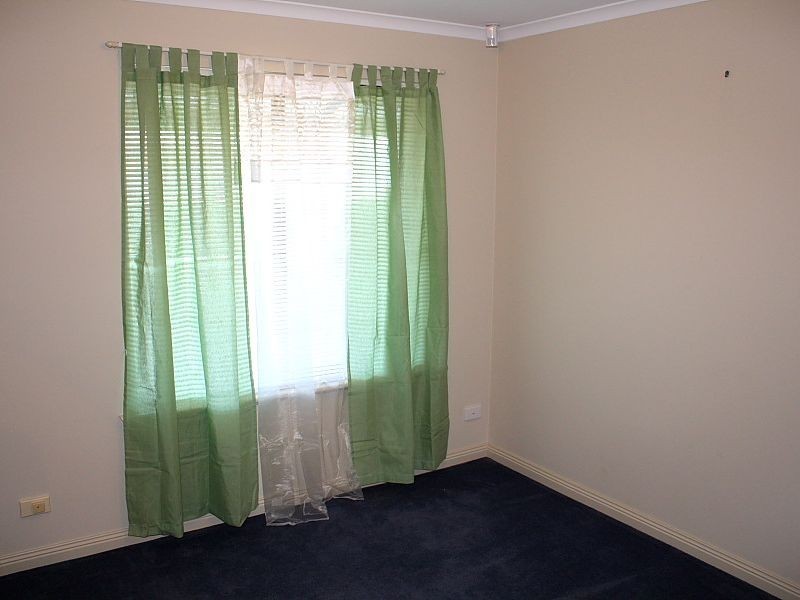 24 Bluestone Drive, Walkley Heights SA 5098