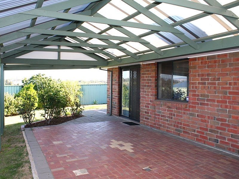 24 Bluestone Drive, Walkley Heights SA 5098