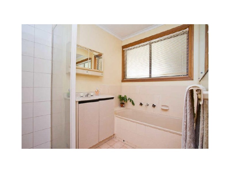 24 Taarnby Drive, Salisbury Downs SA 5108