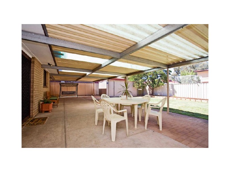 24 Taarnby Drive, Salisbury Downs SA 5108