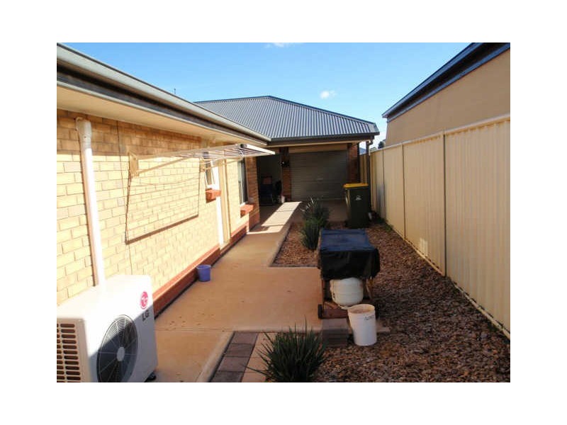 6 Overlander Way, Smithfield SA 5114