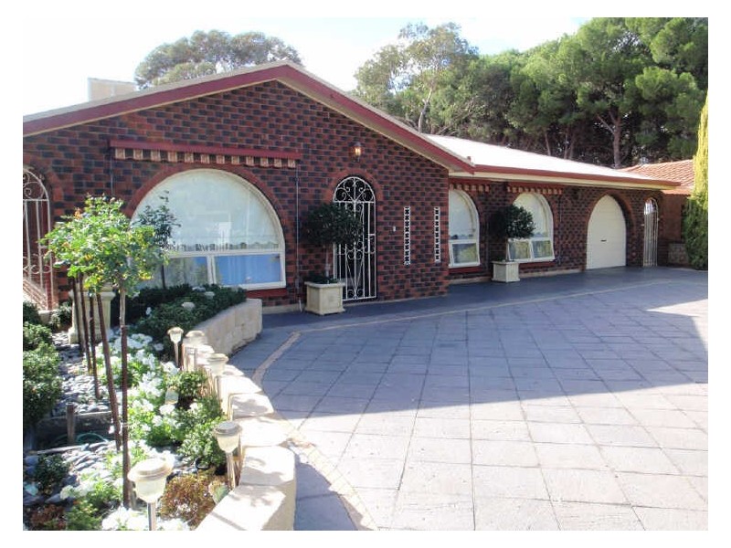 11 Hendrix Crescent, Paralowie SA 5108