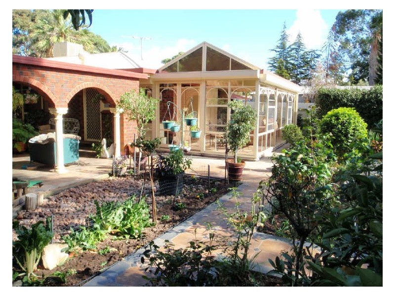 11 Hendrix Crescent, Paralowie SA 5108