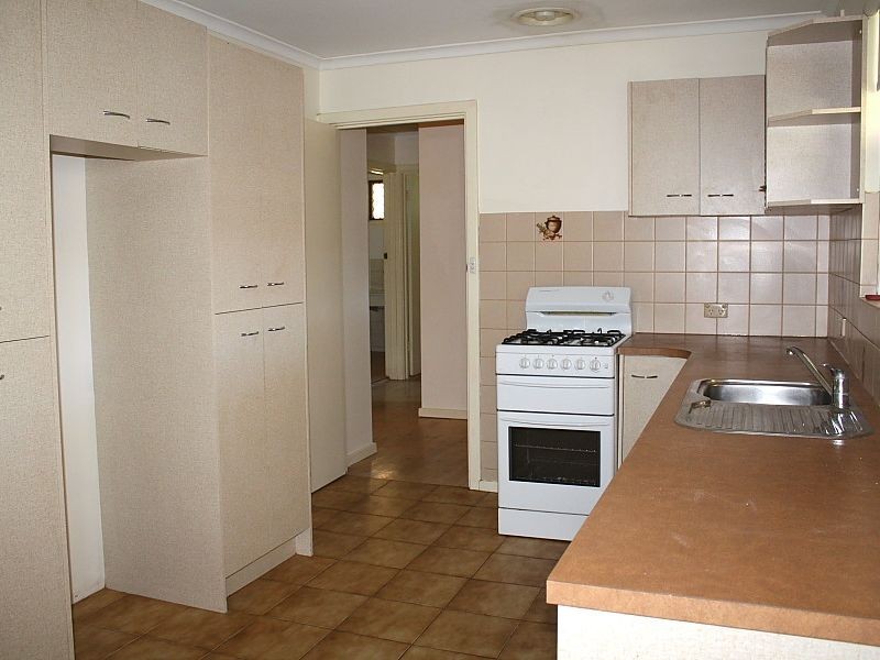 12 Milton Court, Salisbury East SA 5109