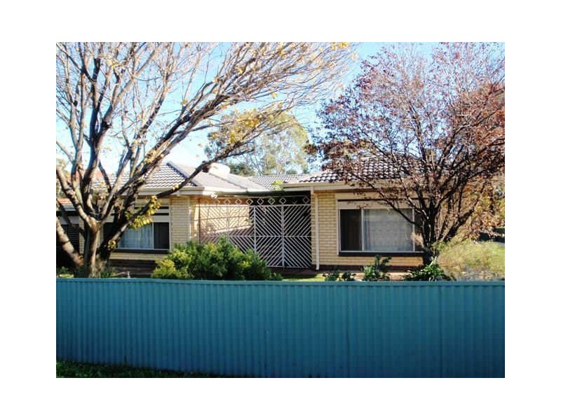 522 Bridge Road, Para Hills West SA 5096