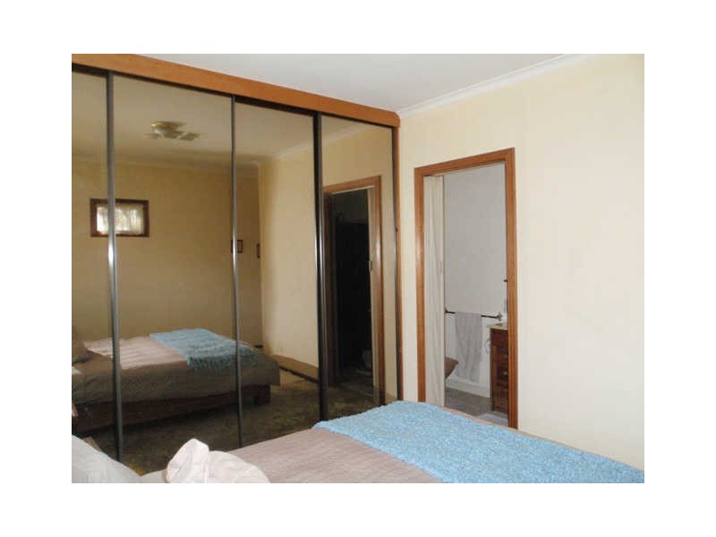 522 Bridge Road, Para Hills West SA 5096