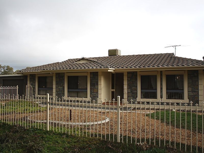 2 Yalumba Drive, Paralowie SA 5108