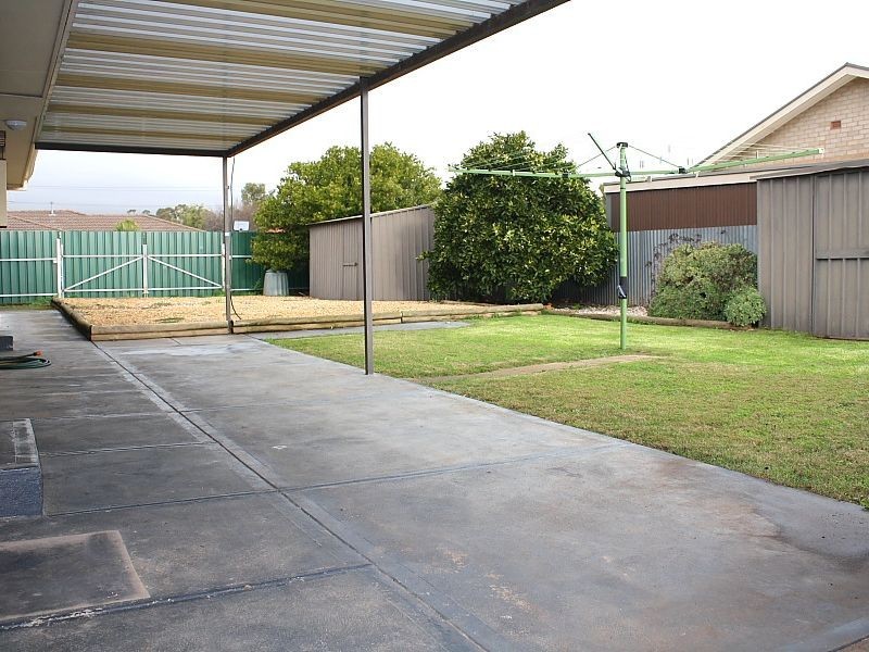 2 Yalumba Drive, Paralowie SA 5108