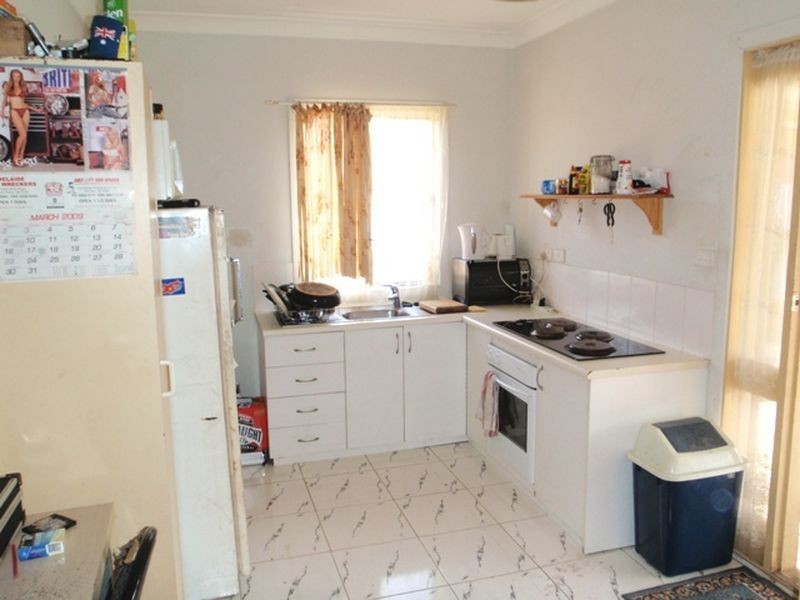 8 Taylor Avenue, Parafield Gardens SA 5107