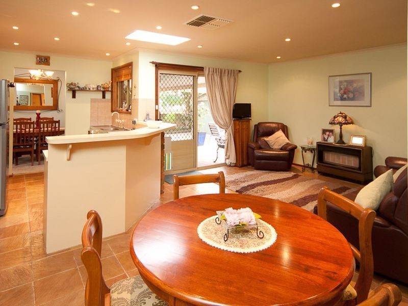 43 Highfield Drive, Hillbank SA 5112