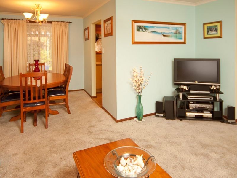 43 Highfield Drive, Hillbank SA 5112