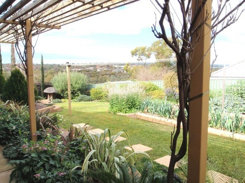 3 Carpentaria Way, Hewett SA 5118