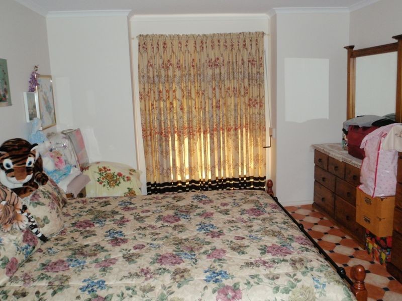 10 Hampshire Street, Burton SA 5110