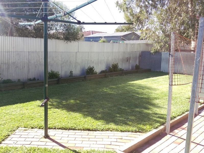 103b Burton Rd, Paralowie SA 5108