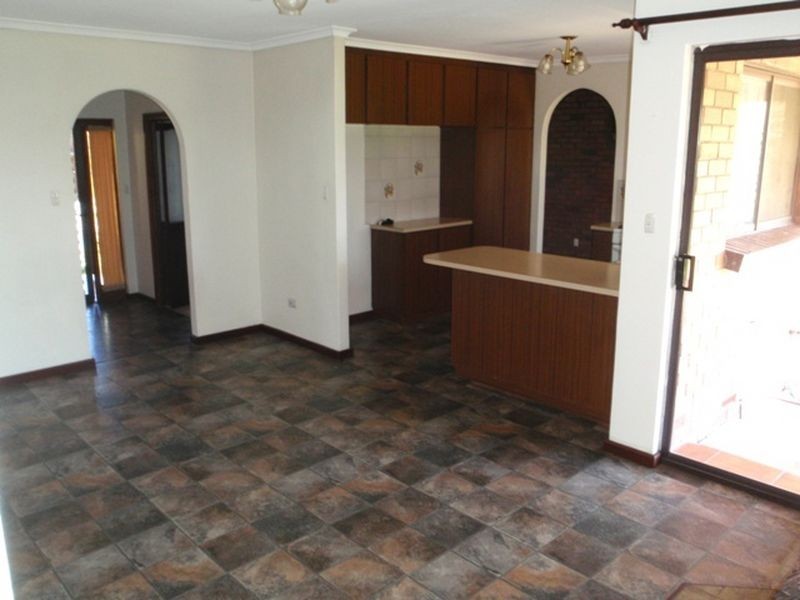 21 Conygham Avenue, Para Hills SA 5096