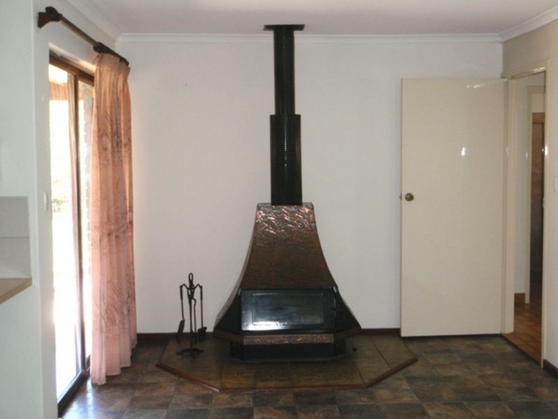 21 Conygham Avenue, Para Hills SA 5096